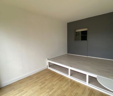 Location Appartement 2 pièces 46m² PALAISEAU 91120 - Photo 2