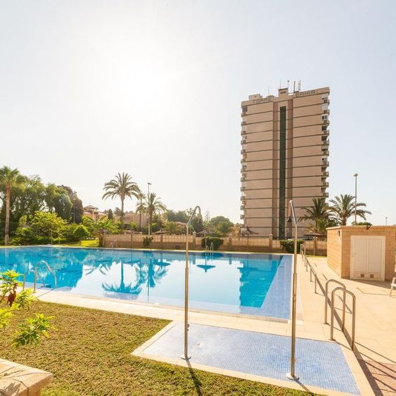 Alquiler de estudio en Paseo de los Sauces, 1 - Photo 1