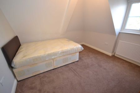 Cotehouse, Wokingham Road, Earley, Reading, Berkshire, RG6 7DU - Photo 5