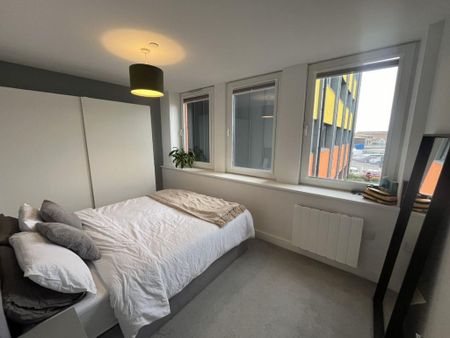 1 bedroom apartment to rent - Photo 4