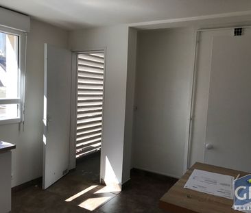 Location Appartement 3 pièces 71m² - Photo 1