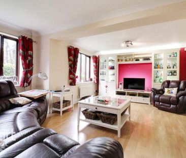 3 bedroom end of terrace house to rent - Photo 1