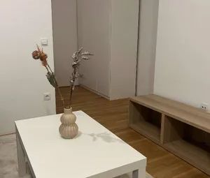 NESD - vollmöbliertes & flexibles Apartment zum Fixpreis - Photo 2