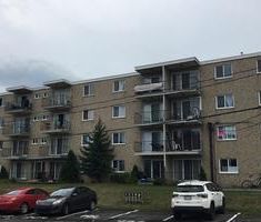 1 CH - 1 SDB - Québec - $935 /mo - Photo 1