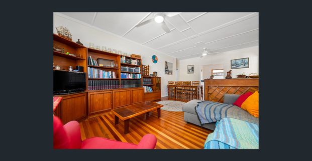 A house to be Proud to Call Home! - Photo 1