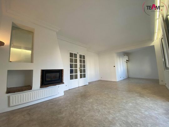 Location Appartement 4 pièces 81m² SETE 34200 - Photo 1