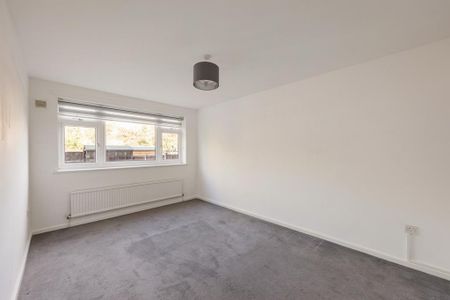 2 bedroom maisonette to rent - Photo 5