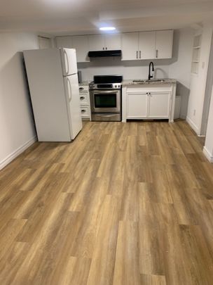 For Lease - 324 Lawrence Avenue, Toronto, Ontario - Photo 1