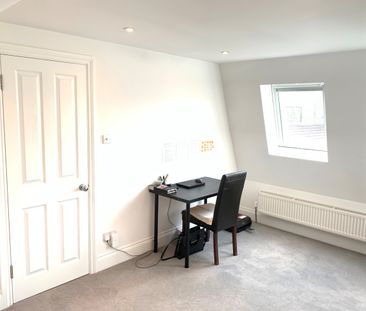 2 Bed Maisonette, Farlton Road, SW18 - Photo 2