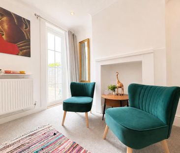 3 bedroom semi-detached house to rent - Photo 6