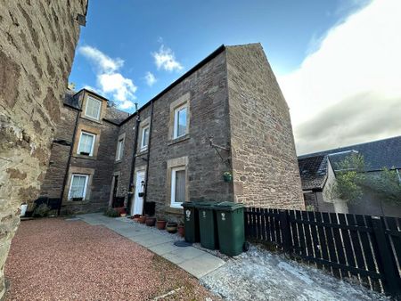 3 bedroom townhouse to rent - Photo 2