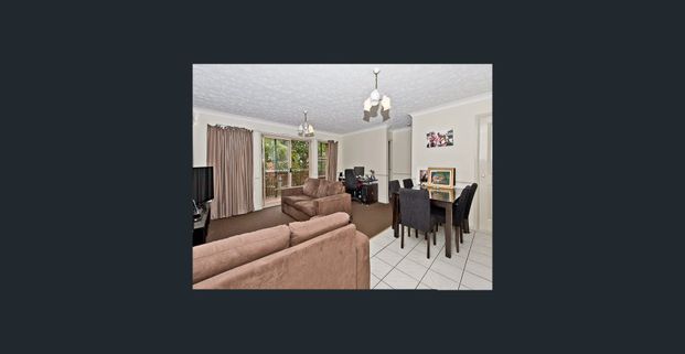 Private Unit in Great Balmoral Location - Photo 1