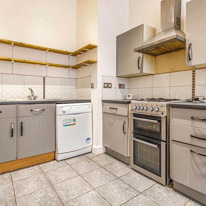 3 bedroom apartment to rent - Photo 1