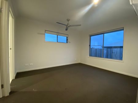 45 Charles Avenue, Pimpama QLD 4209 - House For Rent | Domain - Photo 4