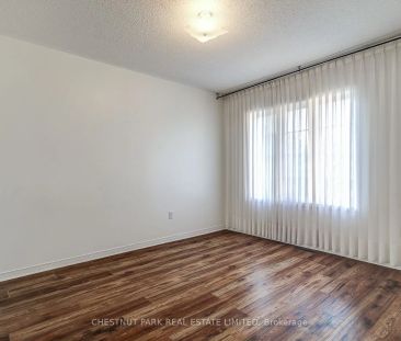 Property For Lease | N9371949 - Photo 4