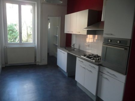 APPARTEMENT T5 A LOUER - Photo 5