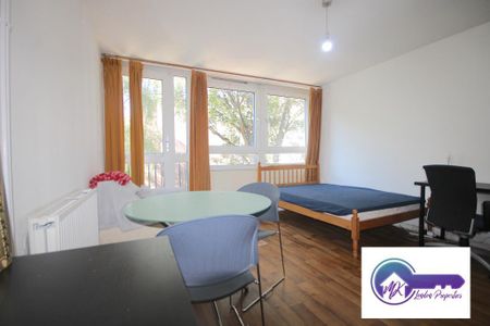 4 Bedroom Flat To Rent - Photo 2