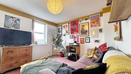 2 bedroom flat to rent - Photo 4