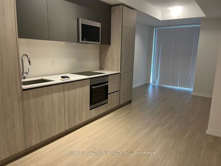 For Lease - 8 Widmer Street Unit# 2507, Toronto, Ontario - Photo 4