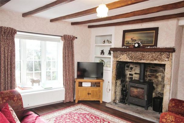 3 bedroom end of terrace house to rent - Photo 1