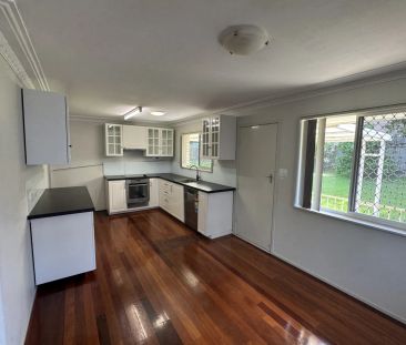 TWO LEVEL FAMILY HOME READY TO RENT - Photo 5