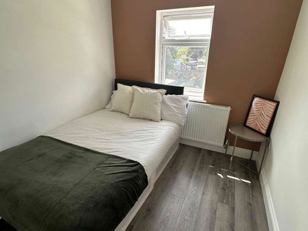 Bramford Road - Photo 4