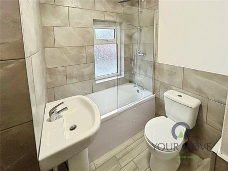 3 bedroom semi-detached house to rent - Photo 5