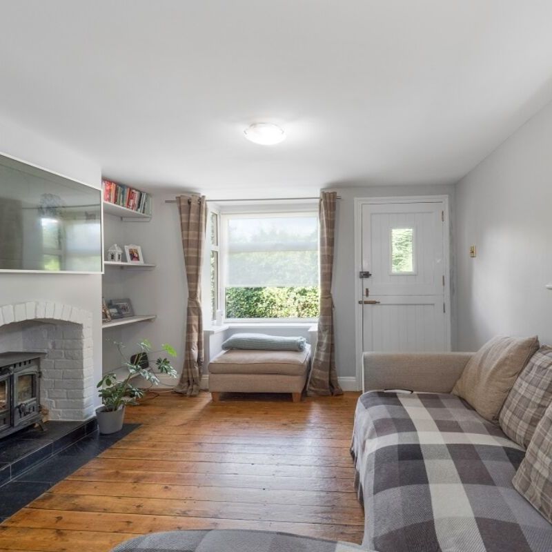 2 Bedroom Semi Detached House To Rent - Photo 1