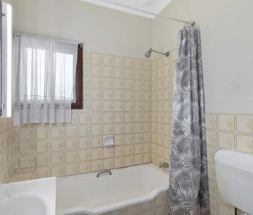 18 Sutton Avenue, Long Jetty, NSW 2261 - Photo 3