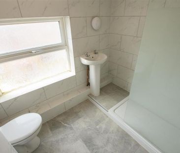 5 bedroom apartment to rent - Photo 3