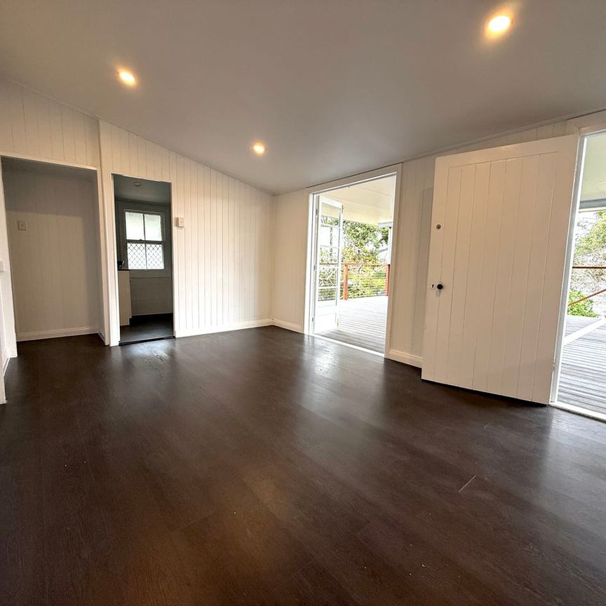 Beautiful 4 Bedroom Home In The Heart Of Ipswich - Photo 1