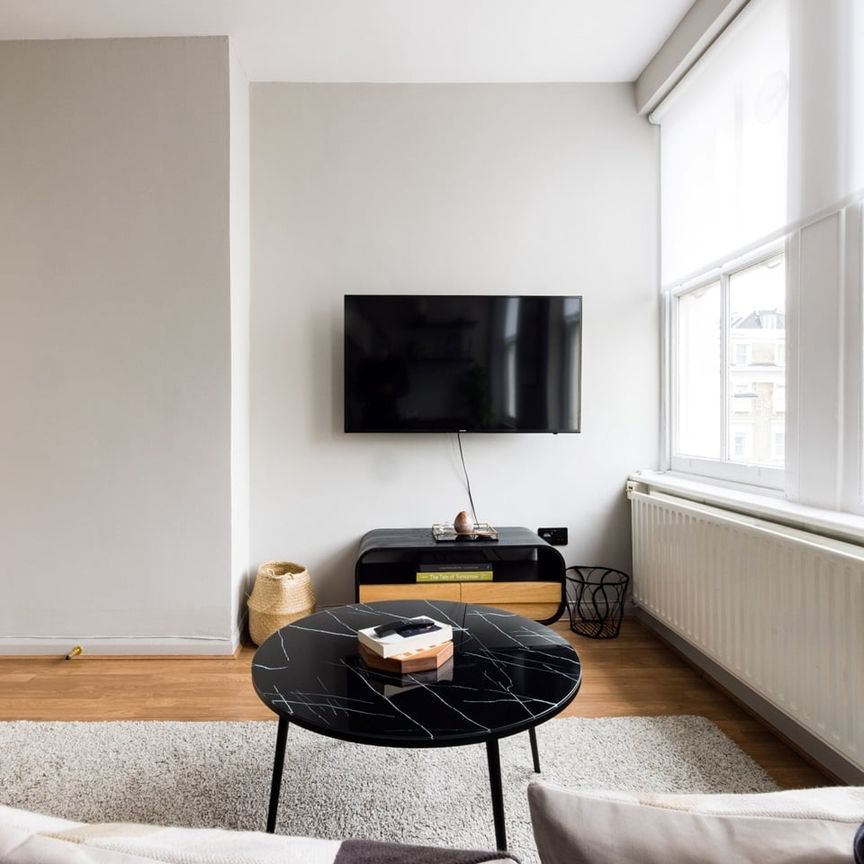 1 Bed Flat, Ladbroke Grove, W11 - Photo 1