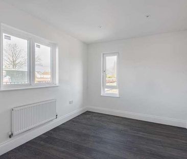 West Byfleet, Surrey, KT14 - Photo 1