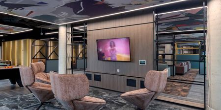 3 Bed Apartment - Photo 3