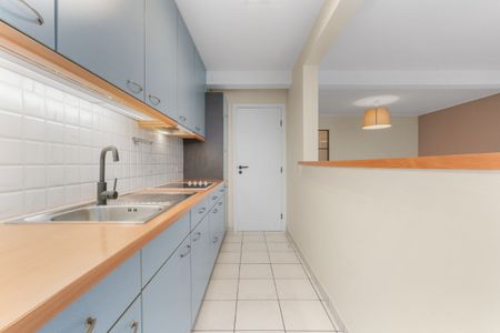 Ruim en instapklaar appartement met groot terras in centrum - Foto 3