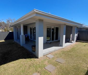 Modern 2-Bedroom Home – Fresh, Stylish & Ready for You! - Photo 1
