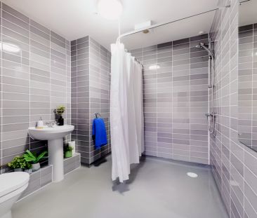 En-suite bronze accessible - Photo 3