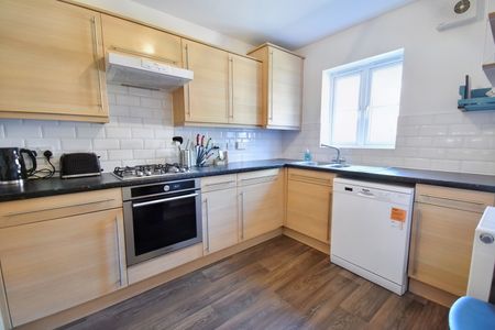 River Plate Road, Exeter - Photo 2