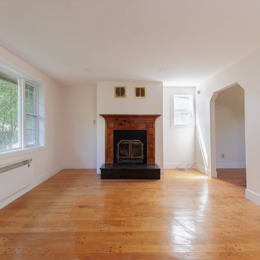 574 Boul. Neptune - Photo 1