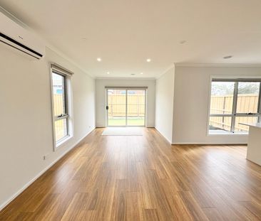 Modern Family Living in Armstrong Creek - Photo 1