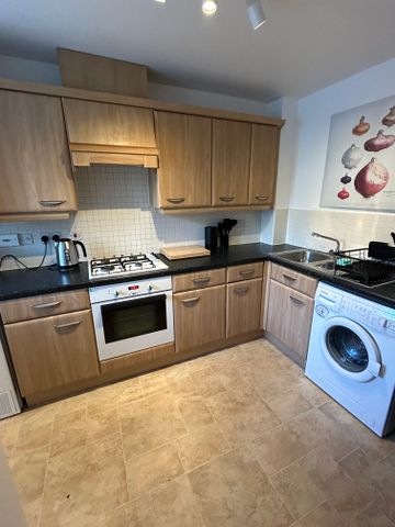 Newly Refurbished House near GCHQ - Photo 4