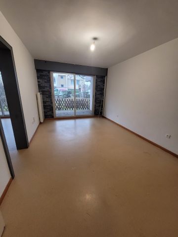 Location Appartement 2 pièces 53m² ILLKIRCH GRAFFENSTADEN 67400 - Photo 2