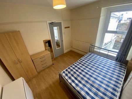 5 bedroom house to rent - Photo 3