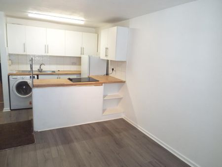 1 bedroom apartment to rent - Photo 3