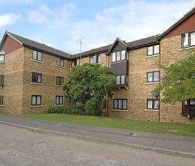 Latimer Close, Woking, GU22 - Photo 3