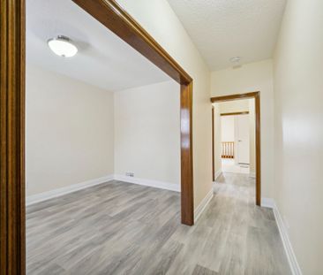 For Lease - 1132 Glengrove Avenue, Toronto, Ontario - Photo 4