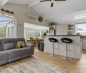 Regan street - Stratford - Photo 2