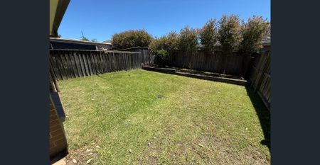 Beautiful 3-Bedroom Home in West Hoxton - Photo 5