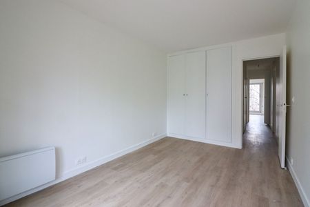 MAISONS ALFORT - APPARTEMENT 3 PIECES - 68 m², CHAUFF ET EAUX COLLECTIFS. - Photo 2