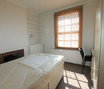 Flat to rent on - Photo 5